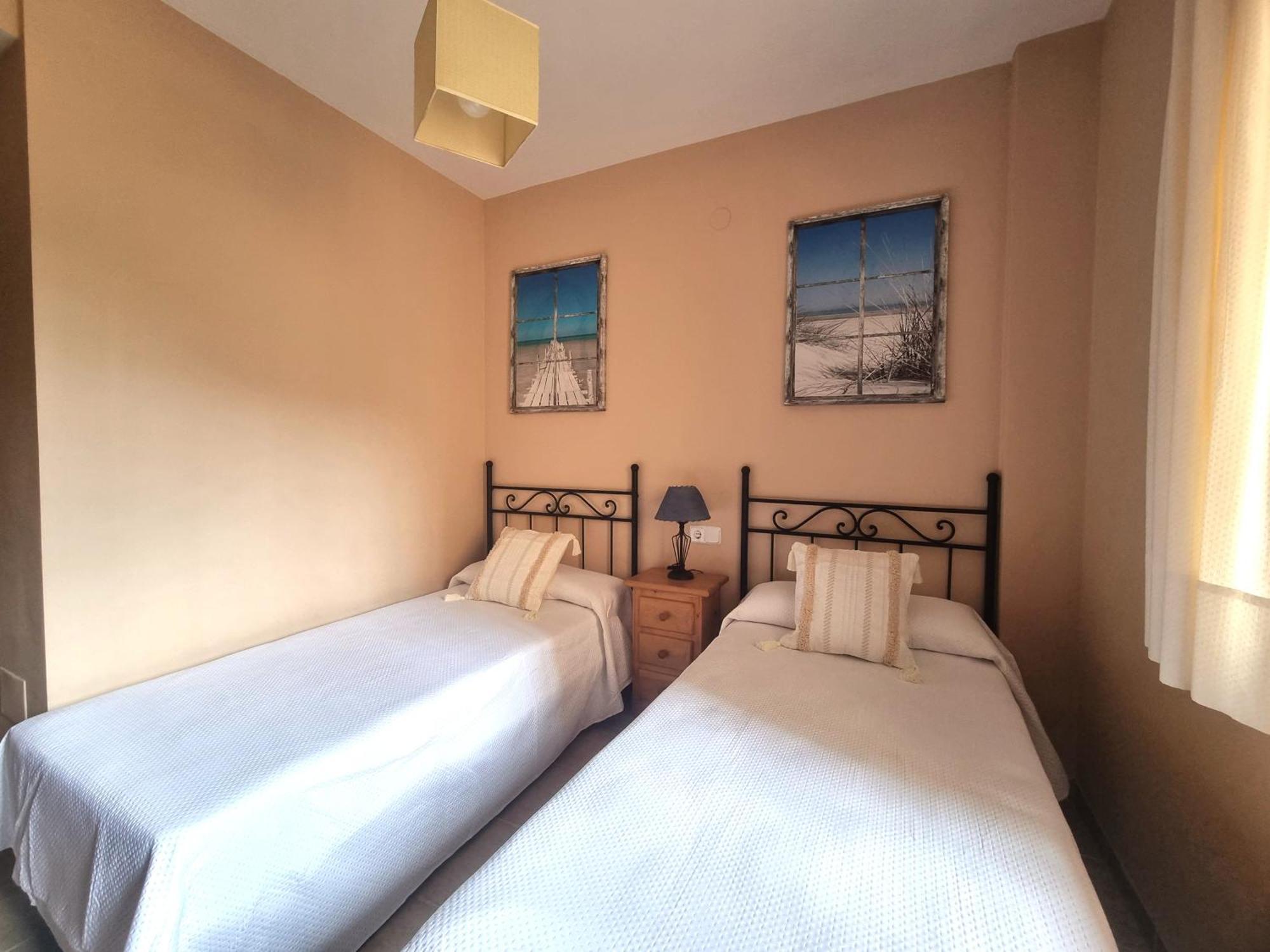 Bajo Con Una Terraza Espectacular Al Lado De La Playa Y Con Acceso Directo A La Piscina! Лос-Амаргильос Экстерьер фото